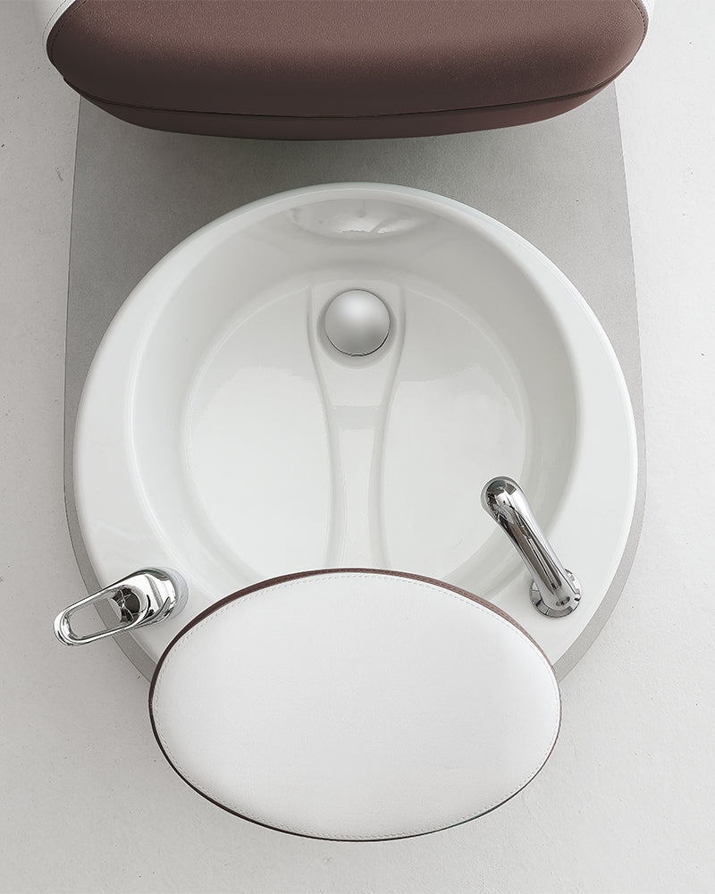 Edge - Poltrona pedicure marrone e bianca - Pediluvio integrato