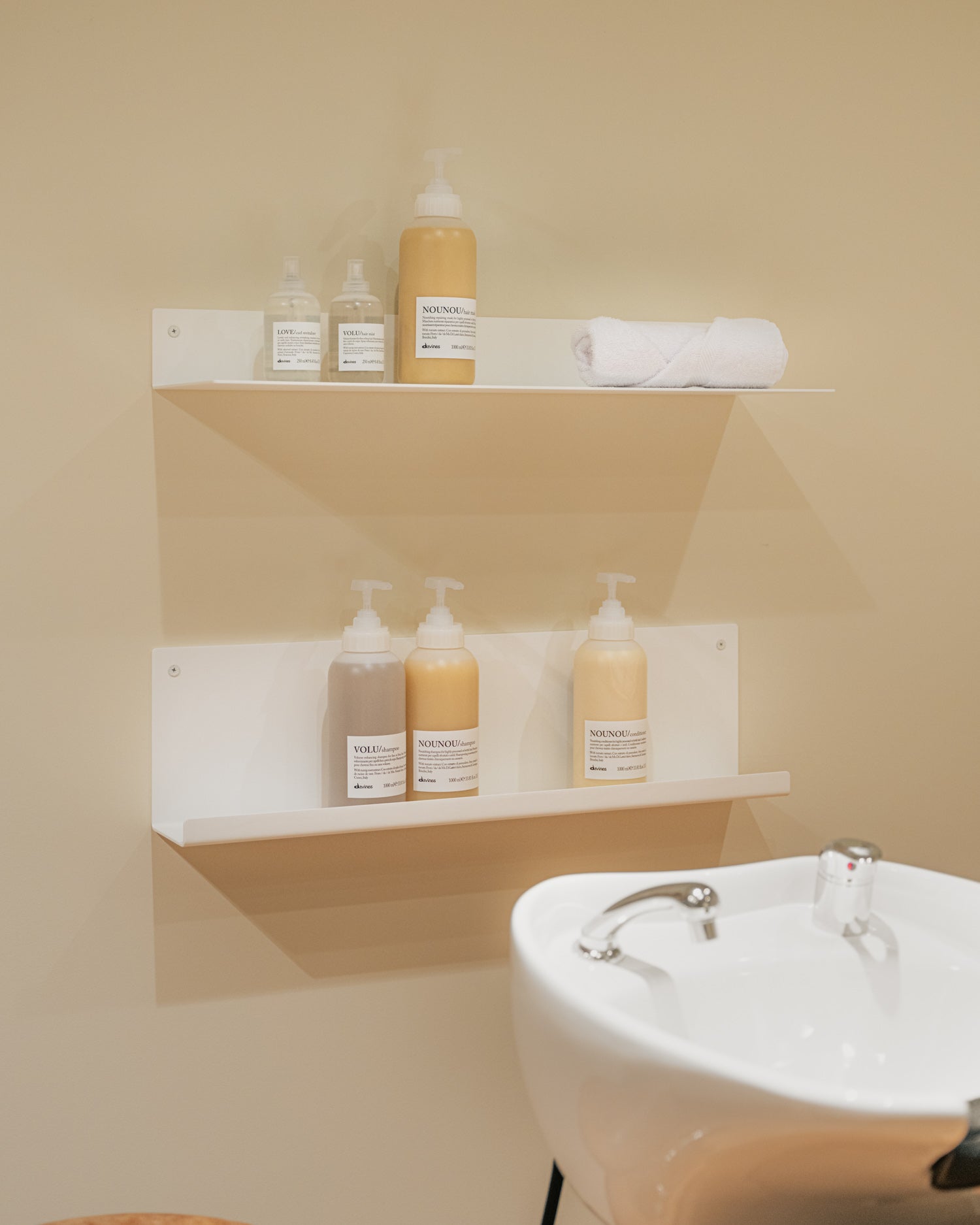 Slim White - Mensola in alluminio da 76cm con verniciatura a polvere bianca