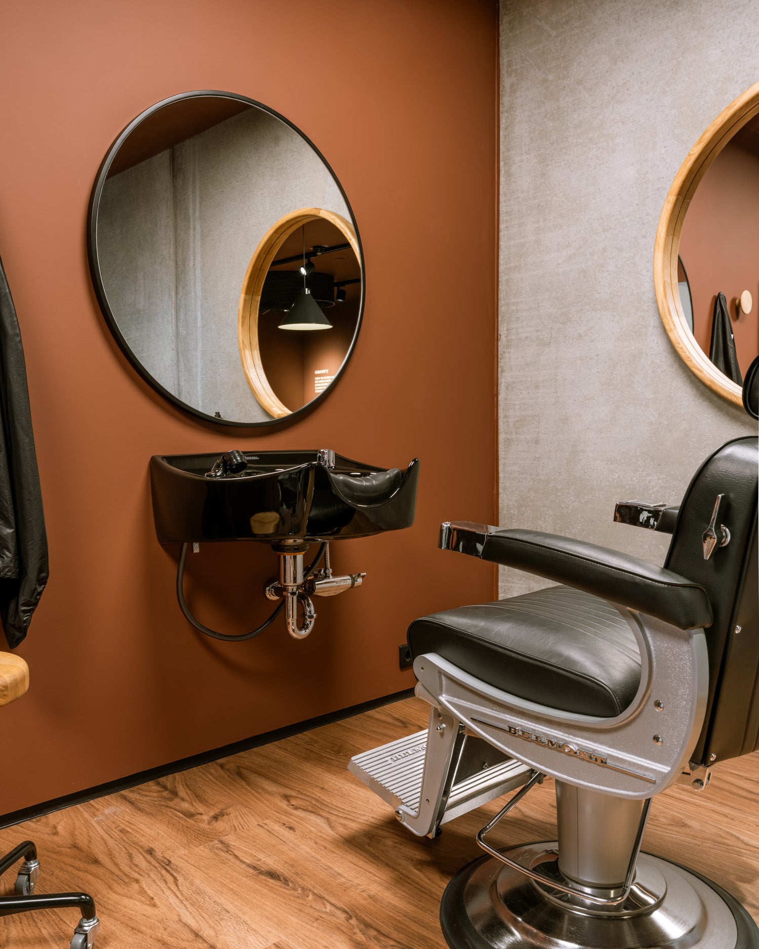 Majolica - Lavabo da barbiere nero